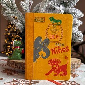 ✨NWT Mi Tiempo Con Dios Para Niños💛